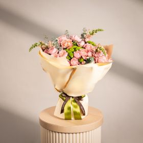 Blushing Smile Bouquet