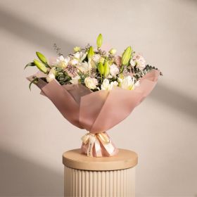 Golden Peach Garden Bouquet