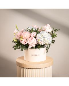 Elegant Snow Arrangement